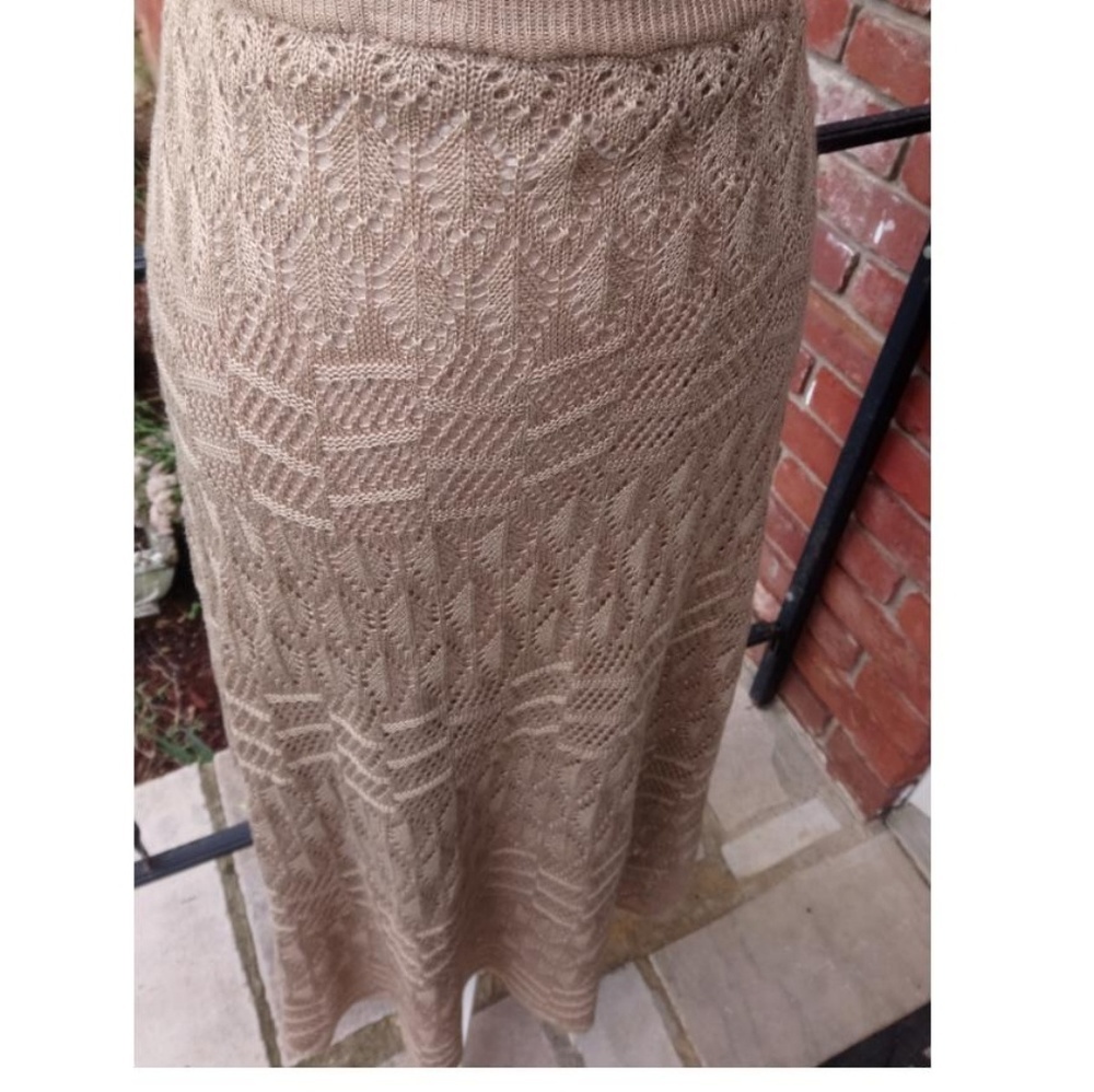 Lapis yarn Full Skirt - Picture 2 of 3